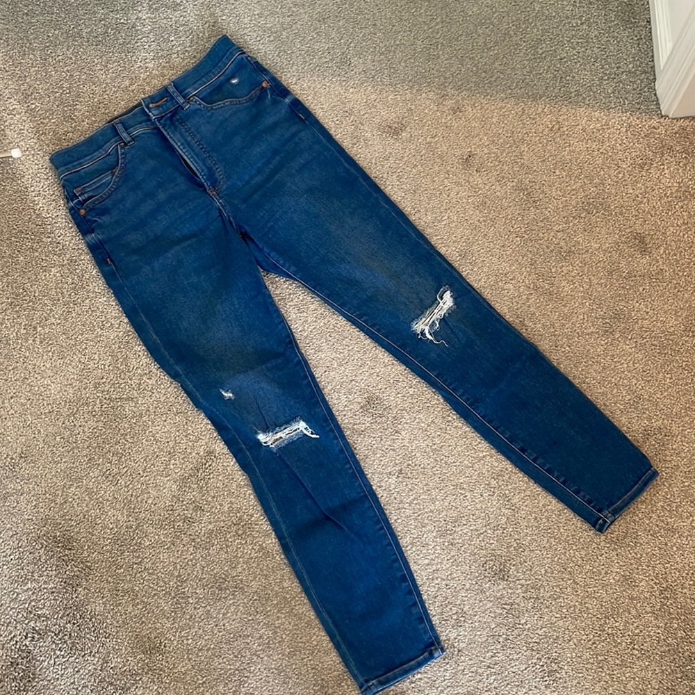 Skinny Jean light distressed